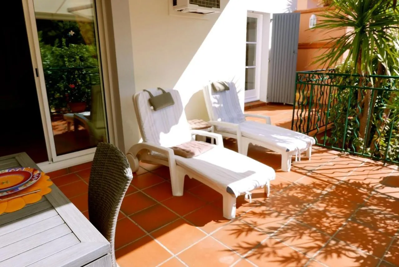 Maison Avec Vue Mer A Sainte-Maxime, Piscine Partagee 0*, Sainte-Maxime Frankrig